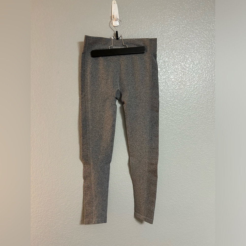 Women’s gray Seamless high waisted stretch Shaping Active Leggings pants medium